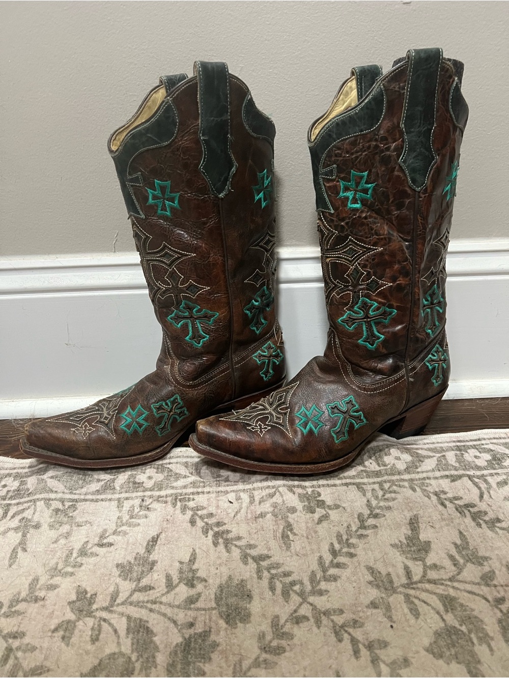 Corral Women’s Western Brown Leather Cowboy Boots with Teal Stitching